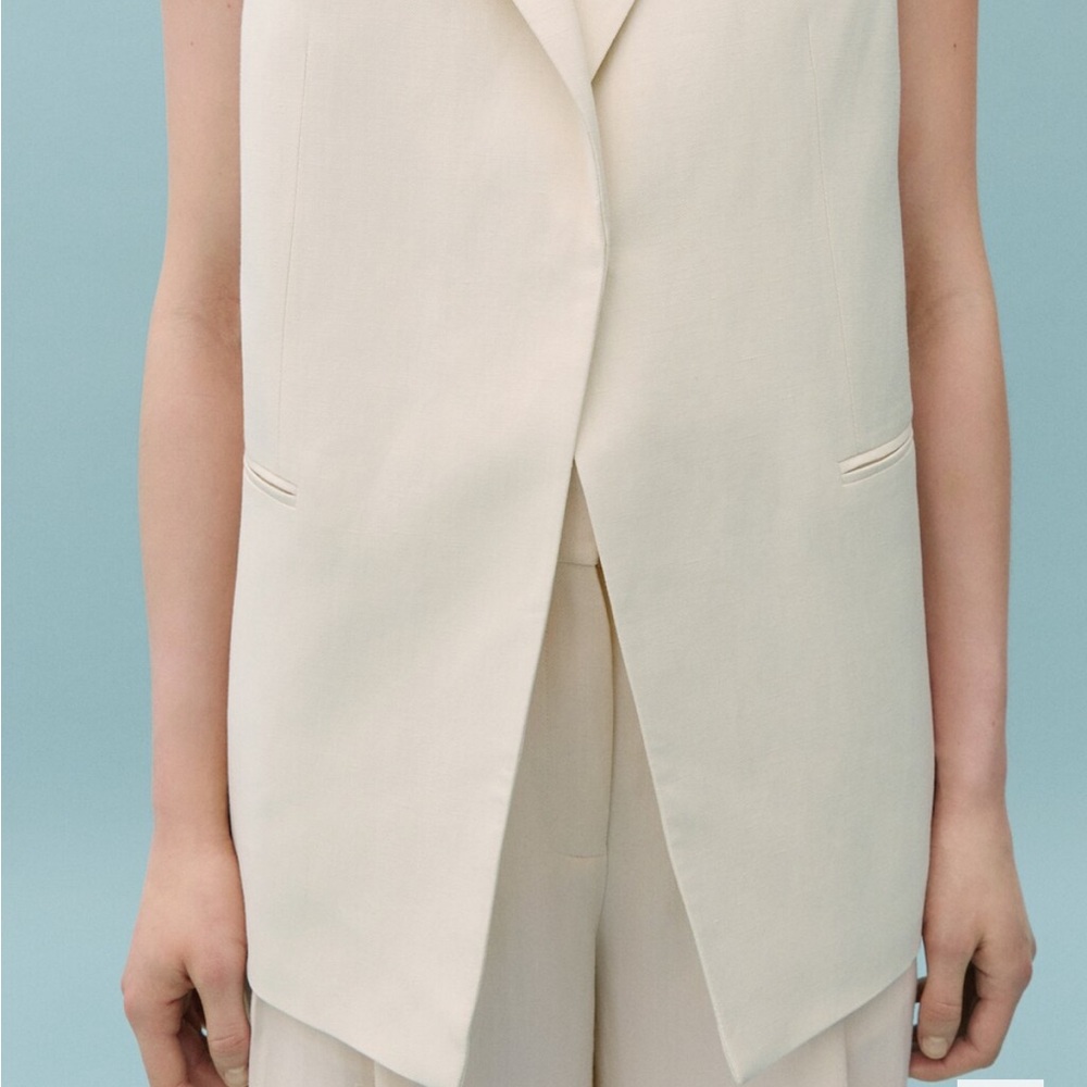 Victoria Beckham Mango Cream set